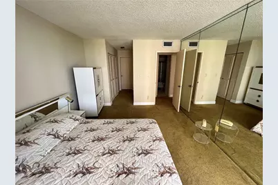 1440 Brickell Bay Drive #606, Miami, FL 33131 - Photo 6
