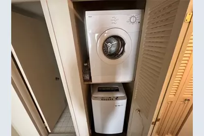 1440 Brickell Bay Drive #606, Miami, FL 33131 - Photo 12