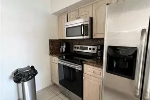 225 E 41st St, Hialeah, FL 33013 - Photo 4