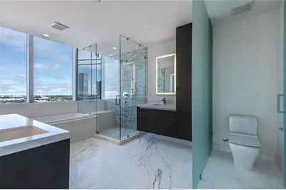 851 NE 1st Avenue #1912, Miami, FL 33132 - Photo 10