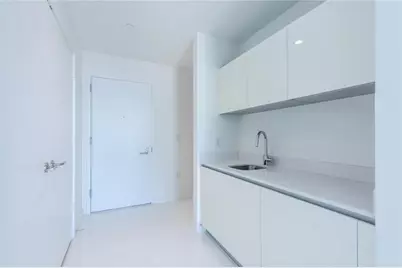 851 NE 1st Avenue #1912, Miami, FL 33132 - Photo 18