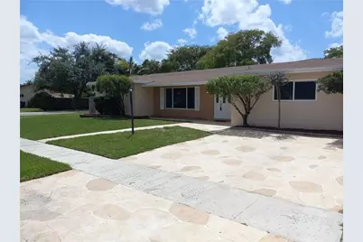 5151 SW 101st Avenue, Davie, FL 33328 - Photo 2