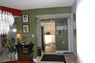 4401 NW 41st St, Lauderdale Lakes, FL 33319 - Photo 12