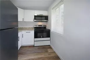 1000 NW 95th Terrace, Miami, FL 33150 - Photo 2