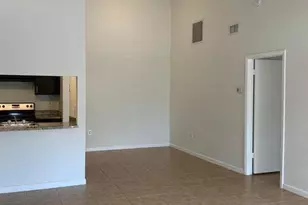 2714 N Nob Hill Rd, Sunrise, FL 33322 - Photo 2