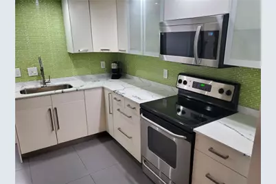 200 SW 3rd Avenue, Hallandale Beach, FL 33009 - Photo 10