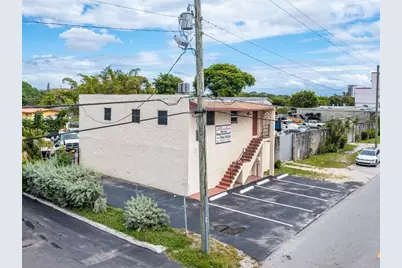 1021 NW 1st Street, Fort Lauderdale, FL  - Photo 8