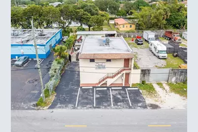 1021 NW 1st Street, Fort Lauderdale, FL  - Photo 14