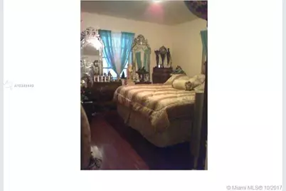 9324 Abbott Avenue, Surfside, FL 33154 - Photo 10