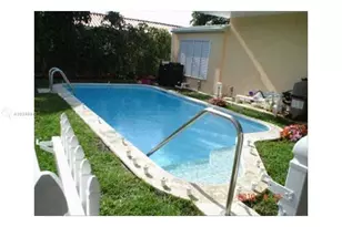 9324 Abbott Ave, Surfside, FL 33154 - Photo 18