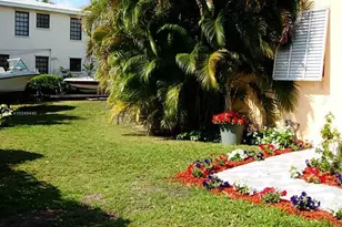 9324 Abbott Ave, Surfside, FL 33154 - Photo 4