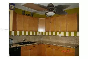 9324 Abbott Ave, Surfside, FL 33154 - Photo 16