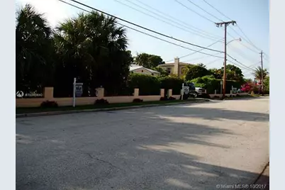 9324 Abbott Avenue, Surfside, FL 33154 - Photo 30