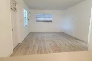 900 SW 11th St, Hallandale Beach, FL 33009 - Photo 18