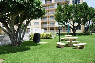 201 N Ocean Blvd, Pompano Beach, FL 33062 - Photo 16