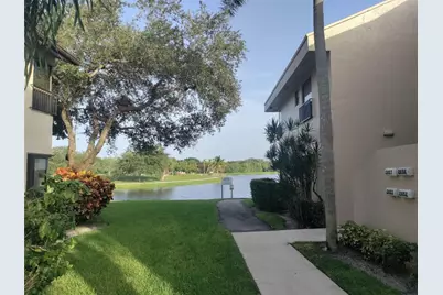 2852 S Carambola Circle #2852, Pompano Beach, FL 33066 - Photo 2