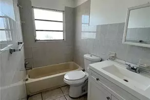 2417 N 19th Ave, Hollywood, FL 33020 - Photo 4