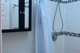 401 Golden Isles Dr, Hallandale Beach, FL 33009 - Photo 26