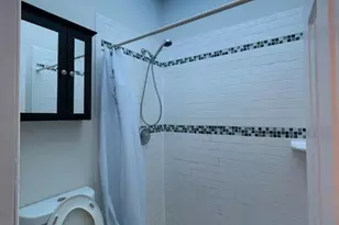 401 Golden Isles Dr, Hallandale Beach, FL 33009 - Photo 28