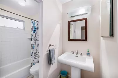 709 SW 12th Avenue, Fort Lauderdale, FL 33312 - Photo 10