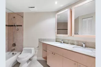 18260 N Bay Road #304, North Miami Beach, FL 33160 - Photo 34