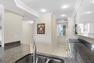 18260 N Bay Rd, North Miami Beach, FL 33160 - Photo 22