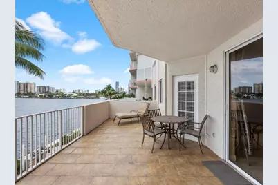 18260 N Bay Road #304, North Miami Beach, FL 33160 - Photo 30