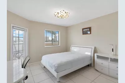 18260 N Bay Road #304, North Miami Beach, FL 33160 - Photo 36