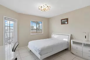 18260 N Bay Rd, North Miami Beach, FL 33160 - Photo 36