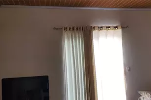 665 N Mussumes, Bridgewater, MA - Photo 28