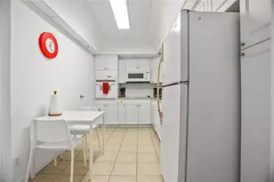 3901 S Ocean Dr, Hollywood, FL 33019 - Photo 16