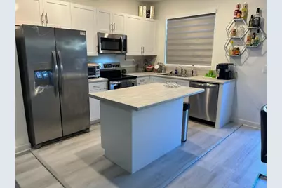 851 NE 211th Street, Miami, FL 33179 - Photo 6