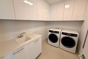 153 N Seabreeze Blvd, Fort Lauderdale, FL 33304 - Photo 22