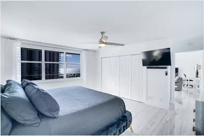 77 S Birch Road #15B, Fort Lauderdale, FL 33316 - Photo 16