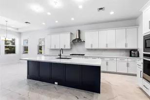 9224 Crestview Cir, Palm Beach Gardens, FL 33412 - Photo 8