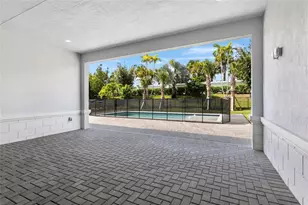 9224 Crestview Cir, West Palm Beach, FL 33412 - Photo 18