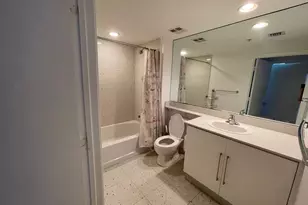 335 S Biscayne Blvd, Miami, FL 33131 - Photo 10