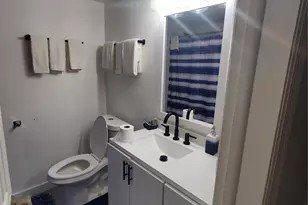 1021 NE 24th Ave, Pompano Beach, FL 33062 - Photo 8