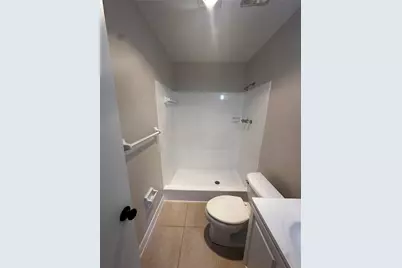 941 Crystal Lake Drive #201, Deerfield Beach, FL 33064 - Photo 16