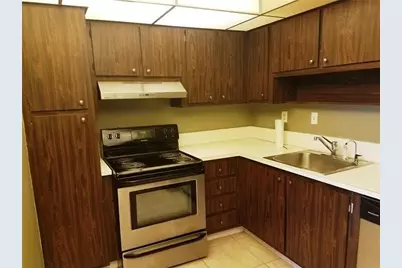 1400 Saint Charles Place #211, Pembroke Pines, FL 33026 - Photo 6