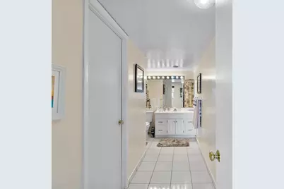 111 Golden Isles Drive #C1, Hallandale Beach, FL 33009 - Photo 28