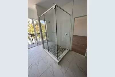 402 SE 22nd Street #2, Fort Lauderdale, FL 33316 - Photo 10