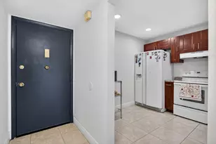 6301 N University Dr, Tamarac, FL 33321 - Photo 4