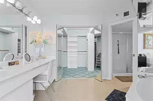 3530 Mystic Pointe Dr, Aventura, FL 33180 - Photo 16