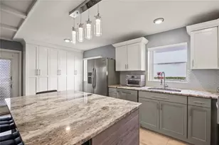 352 Saxony Trail, Delray Beach, FL 33446 - Photo 4