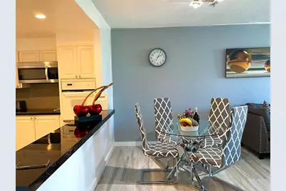 19370 Collins Avenue, North Miami Beach, FL 33160 - Photo 14