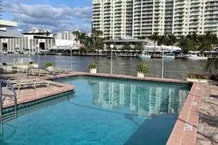 2900 NE 30th St, Fort Lauderdale, FL 33306 - Photo 4