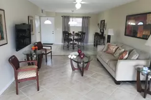 9420 S Hollybrook Lake Dr, Hollywood, FL 33025 - Photo 2