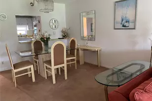 811 S Hollybrook Dr, Pembroke Pines, FL 33025 - Photo 4