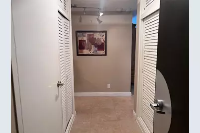 3300 NE 36th Street #518, Fort Lauderdale, FL 33308 - Photo 2